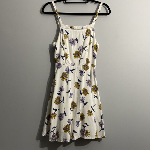 Old Navy Women’s Sundress Cream Sunflower Print Smocked Square Neck  Petite Sm - Picture 1 of 15